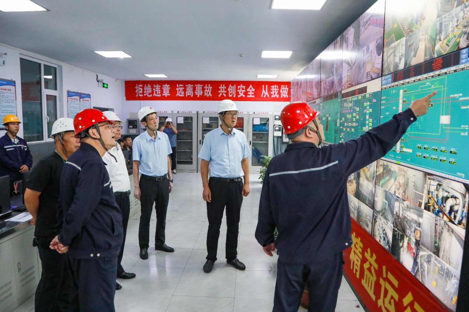 17531709891616252zUc.jpg 5Y0A4323網(wǎng)站.jpg